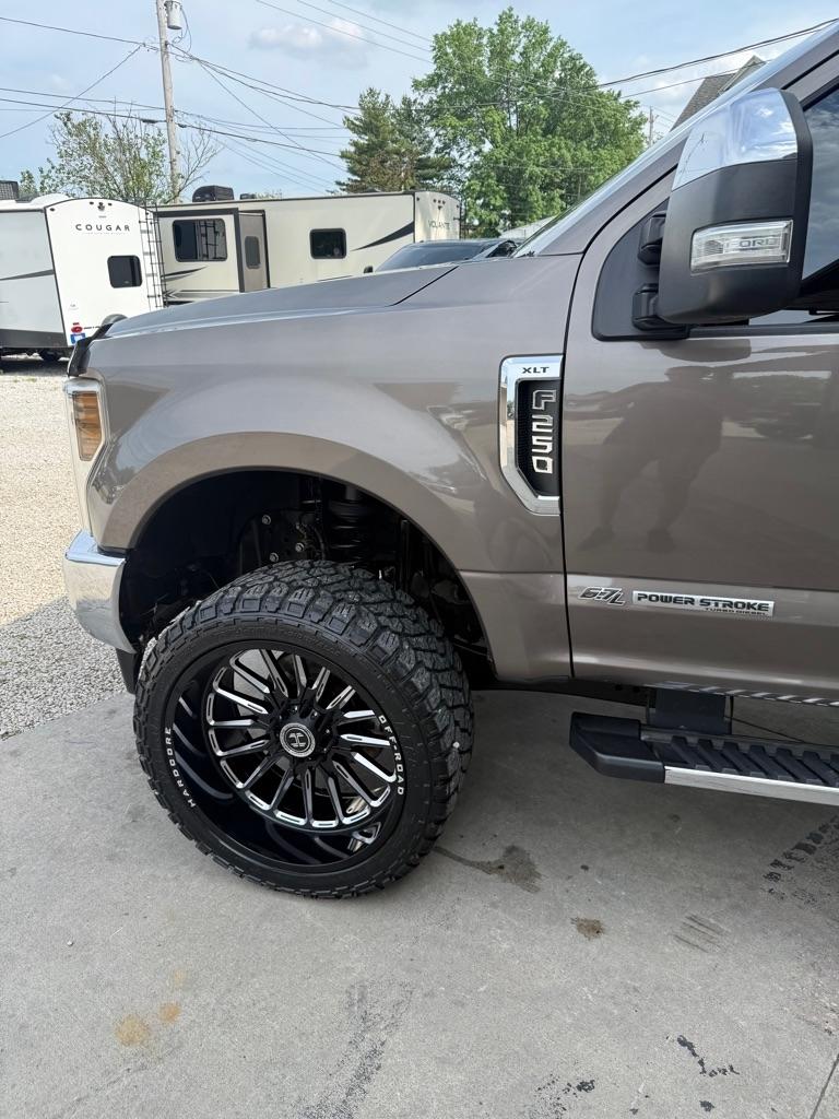 Ford F-250 SD King Ranch Crew Cab 4WD 2018