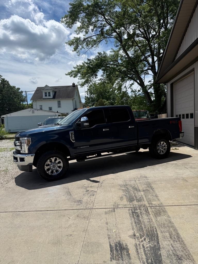 Ford F-250 SD King Ranch Crew Cab 4WD 2018