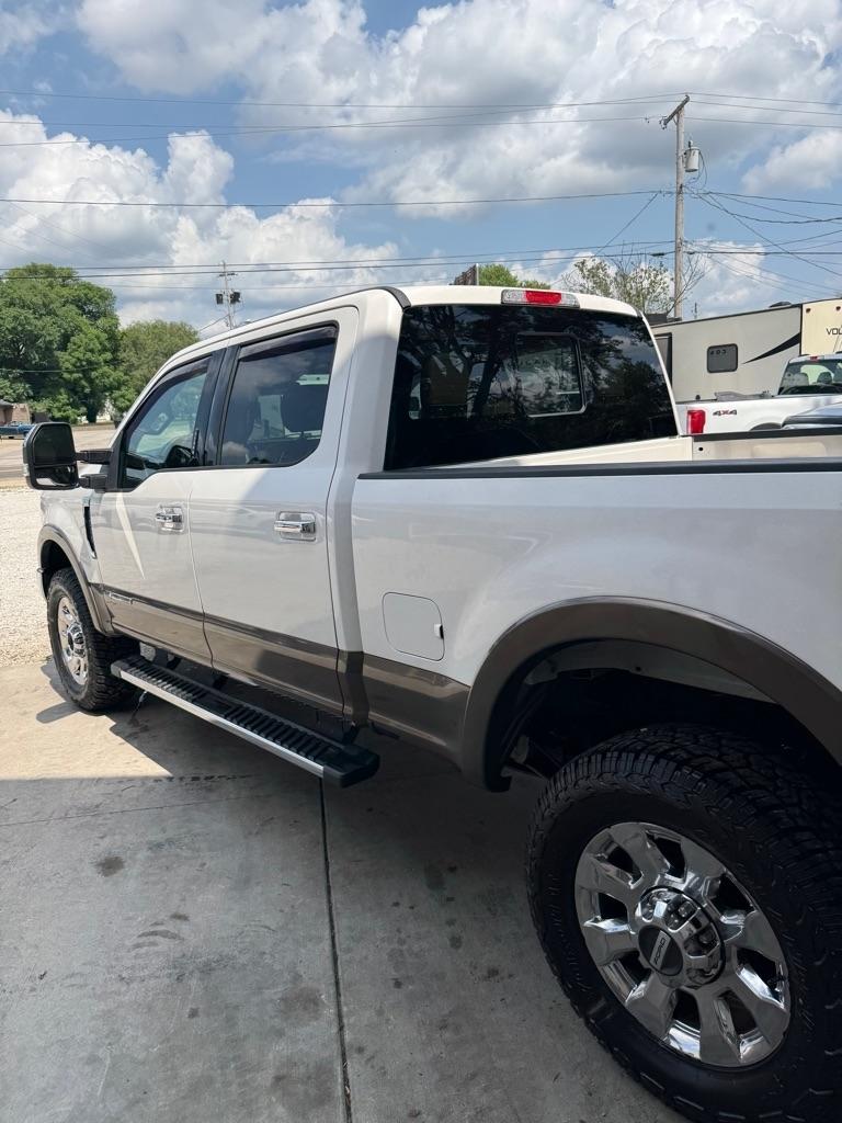 Ford F-350 SD King Ranch Crew Cab 4WD 2017