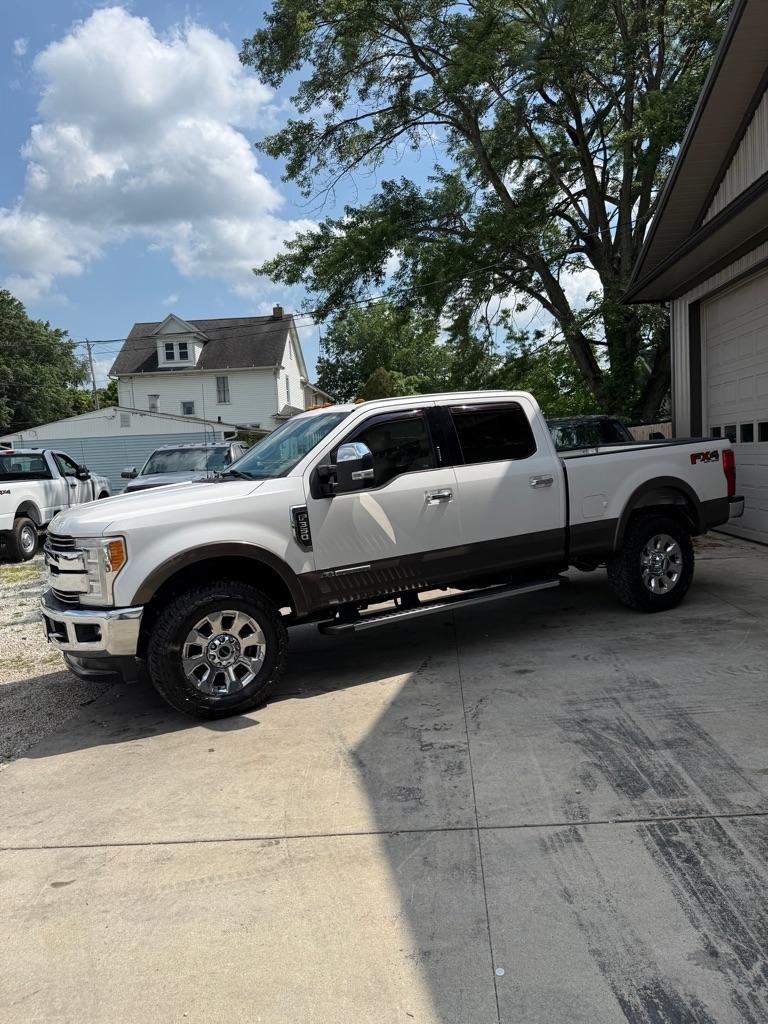 Ford F-350 SD King Ranch Crew Cab 4WD 2017