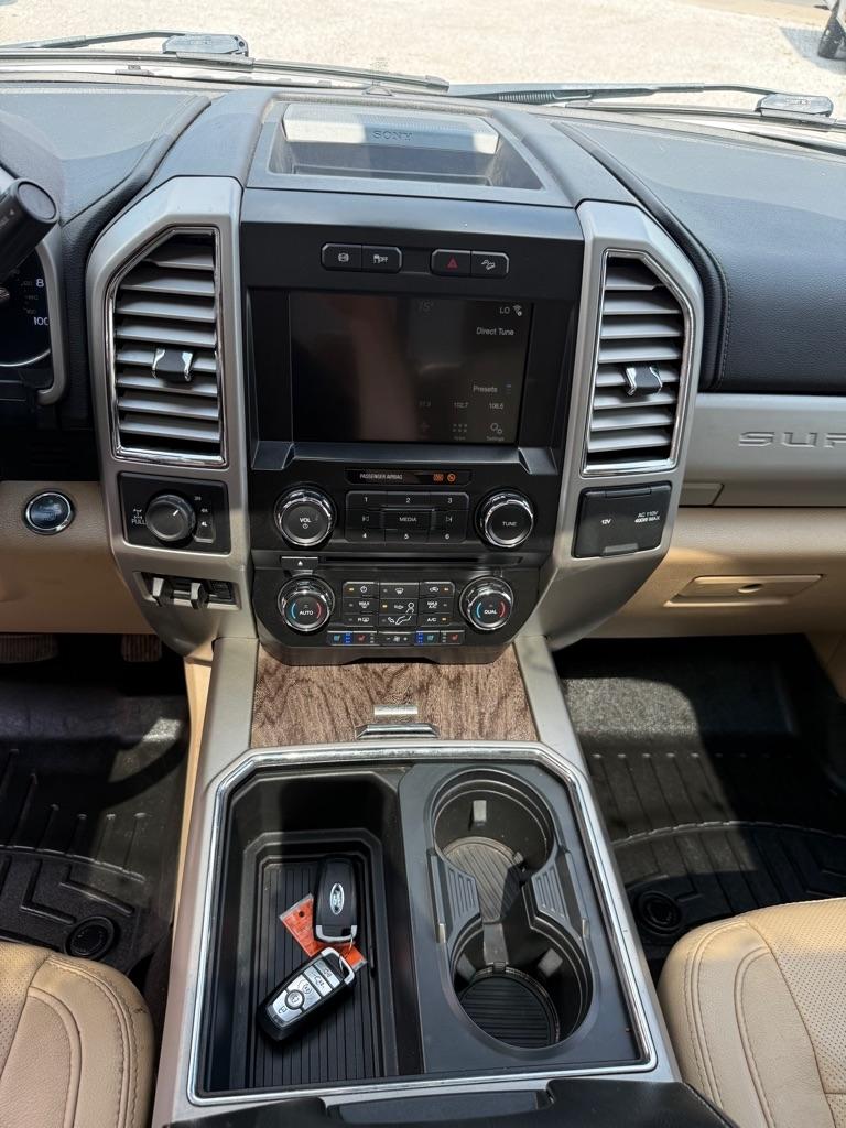 Ford F-350 SD King Ranch Crew Cab 4WD 2017