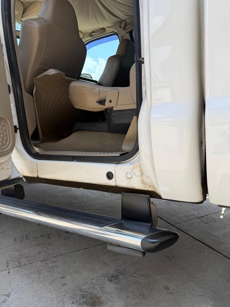 Ford F-350 SD XL Crew Cab 4WD DRW 2005