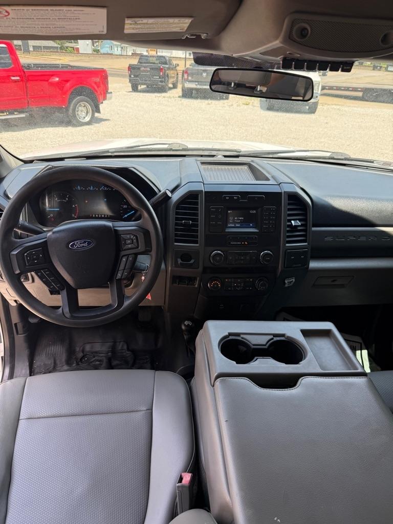 Ford F-550 Crew Cab DRW 4WD 2019