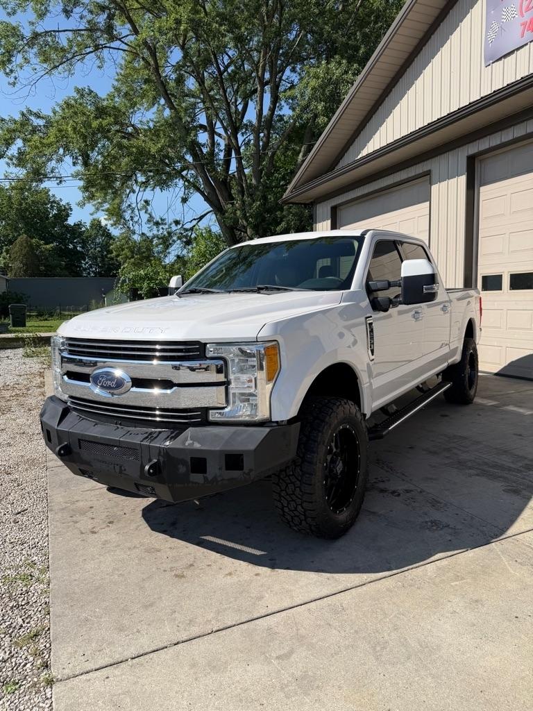 Ford F-250 SD King Ranch Crew Cab 4WD 2017