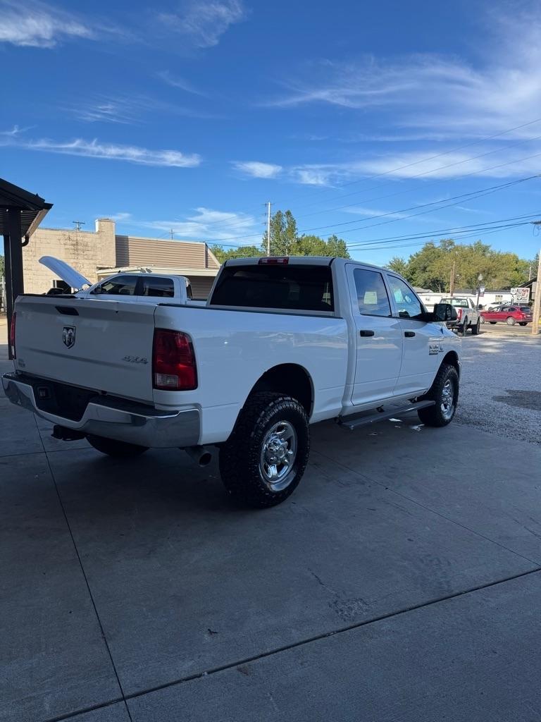 RAM 2500 Tradesman Crew Cab SWB 4WD 2013