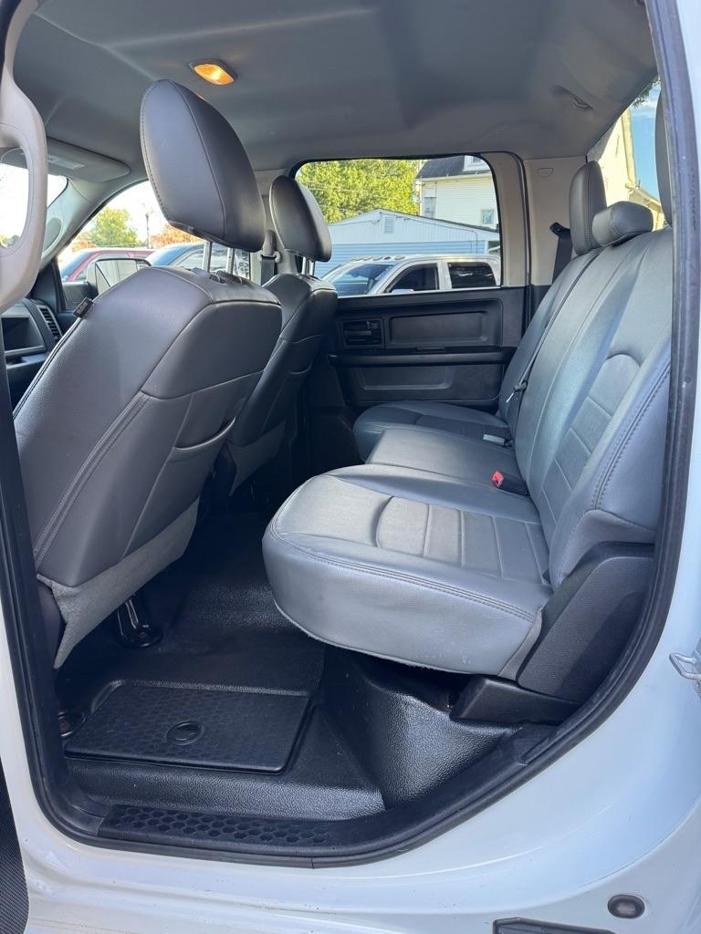 RAM 2500 Tradesman Crew Cab SWB 4WD 2013