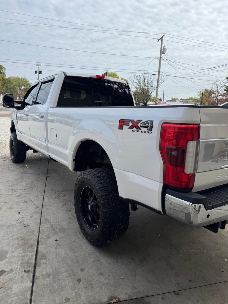 Ford F-250 SD King Ranch Crew Cab 4WD 2017