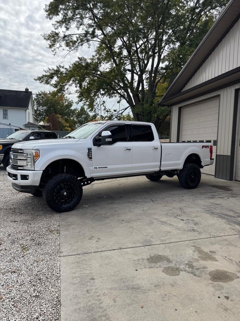 Ford F-250 SD King Ranch Crew Cab 4WD 2017