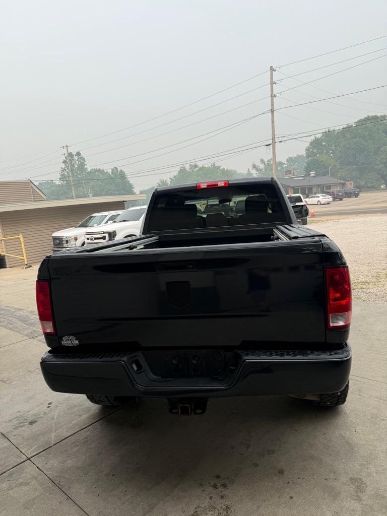 RAM 2500 Tradesman Crew Cab SWB 4WD 2017
