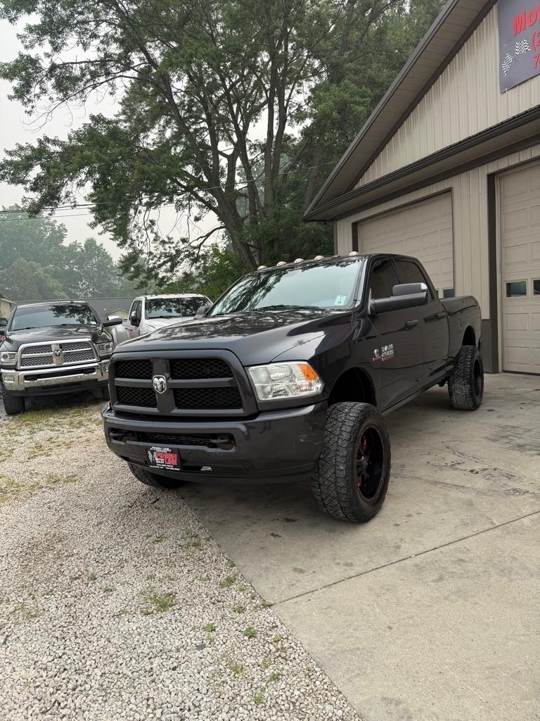 RAM 2500 Tradesman Crew Cab SWB 4WD 2017