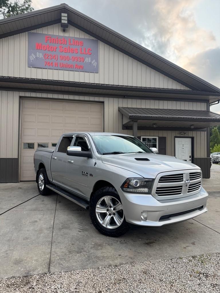 RAM 1500 Sport Crew Cab SWB 4WD 2016