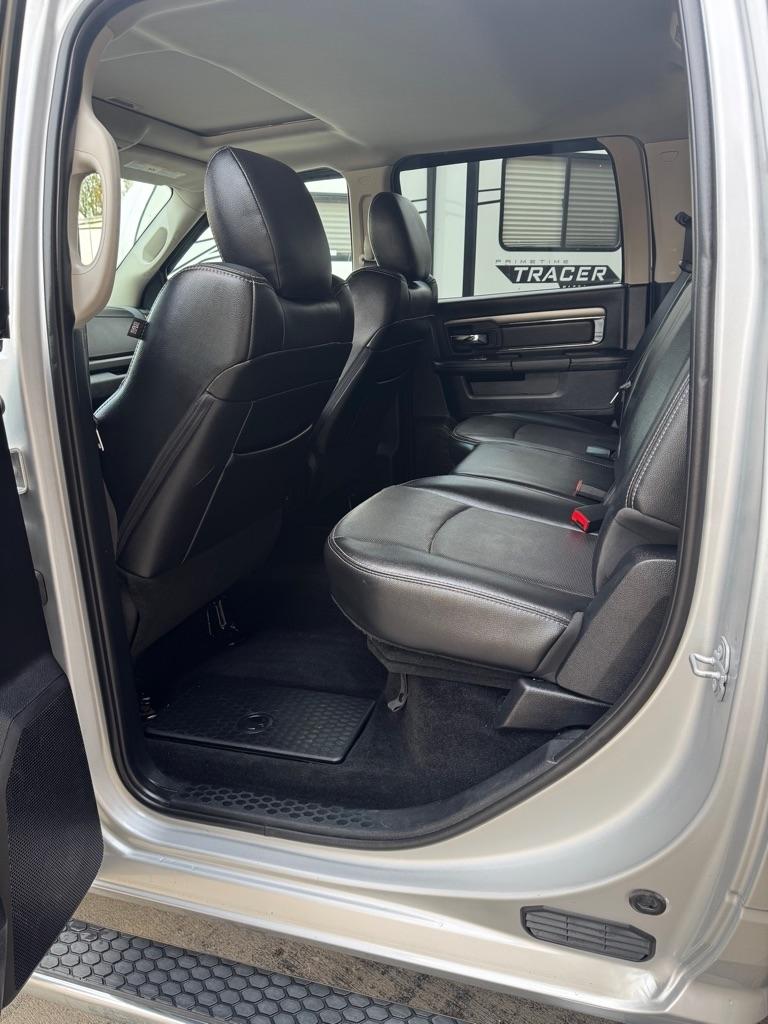 RAM 1500 Sport Crew Cab SWB 4WD 2016