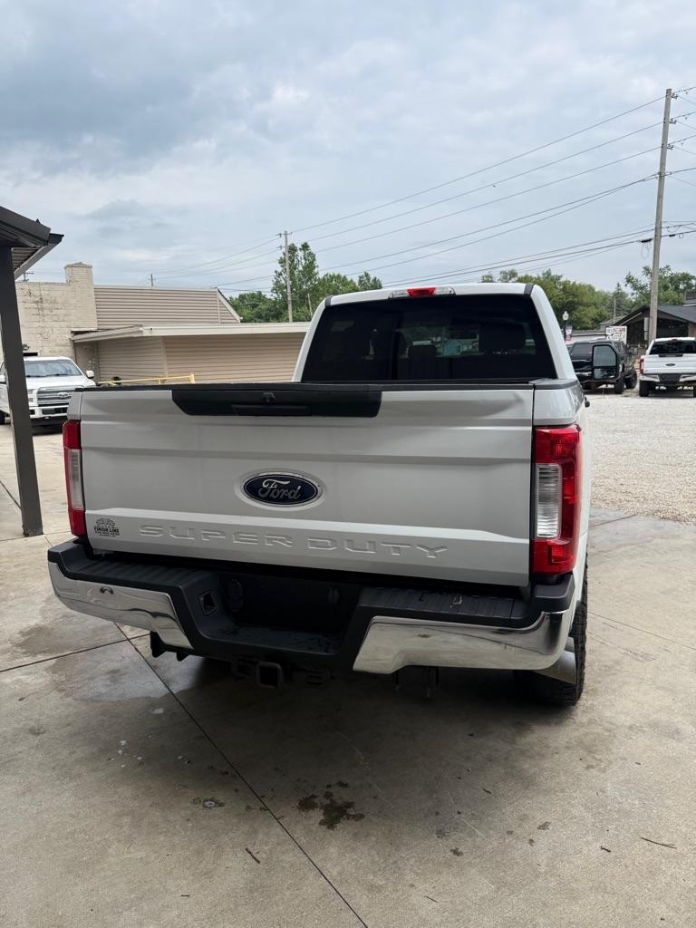 Ford F-250 SD King Ranch Crew Cab 4WD 2017