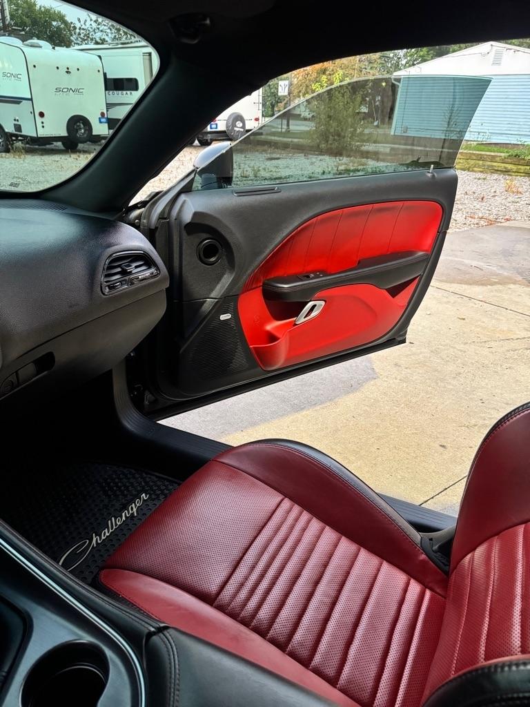 Dodge Challenger R/T Plus 2016