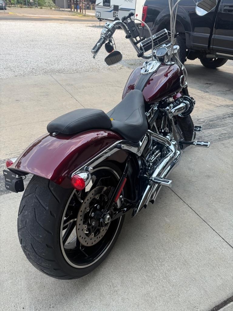 Harley-Davidson FXSB103  2015