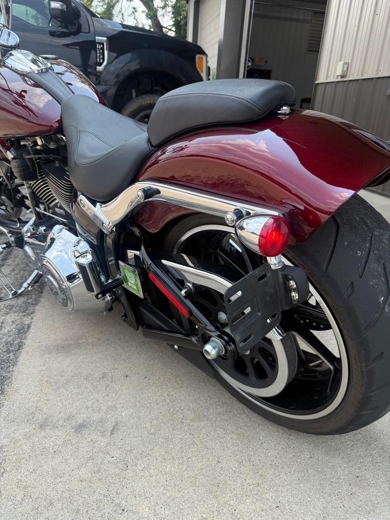 Harley-Davidson FXSB103  2015