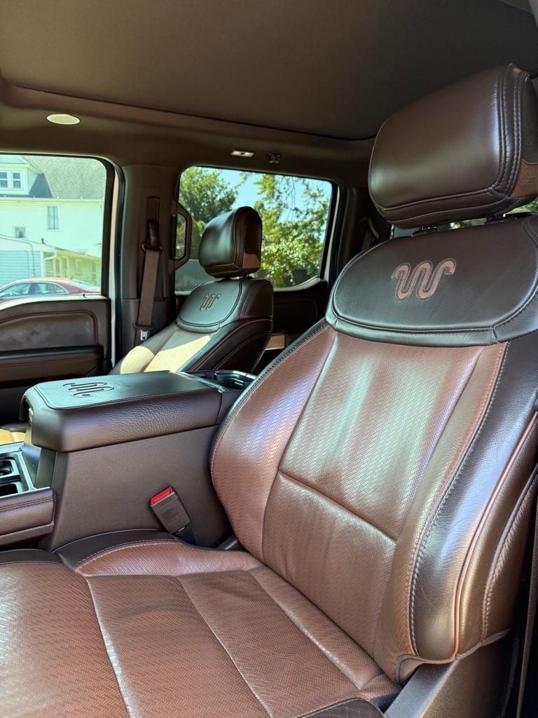 Ford F-350 SD King Ranch Crew Cab Long Bed 4WD 2024
