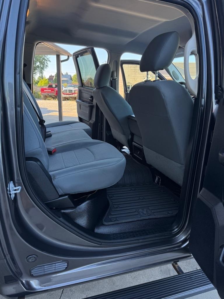 RAM 3500 Crew Cab 4WD DRW 2017