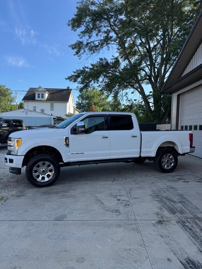 Ford F-250 SD King Ranch Crew Cab 4WD 2017