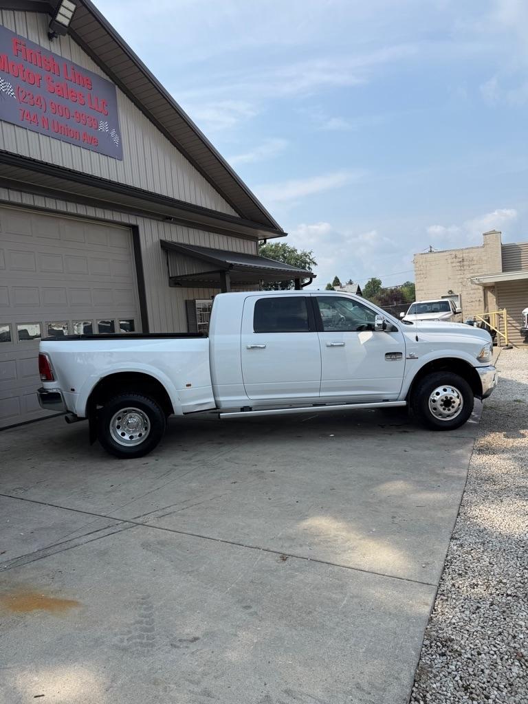 RAM 3500 Longhorn Mega Cab 4WD DRW 2014
