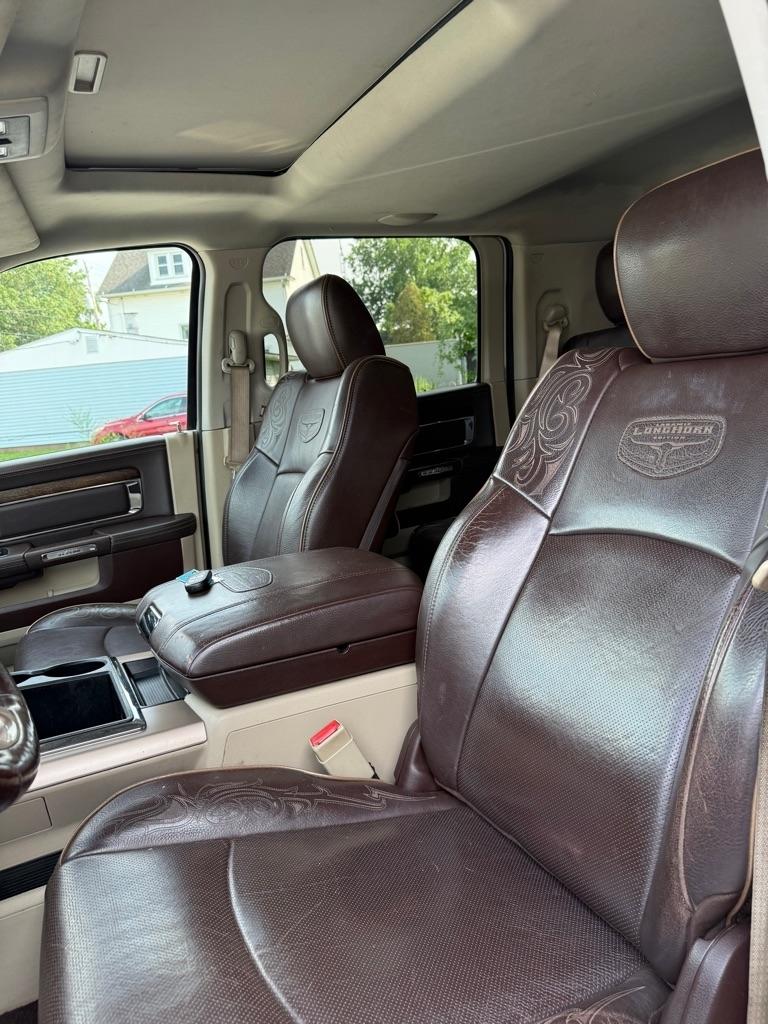 RAM 3500 Longhorn Mega Cab 4WD DRW 2014