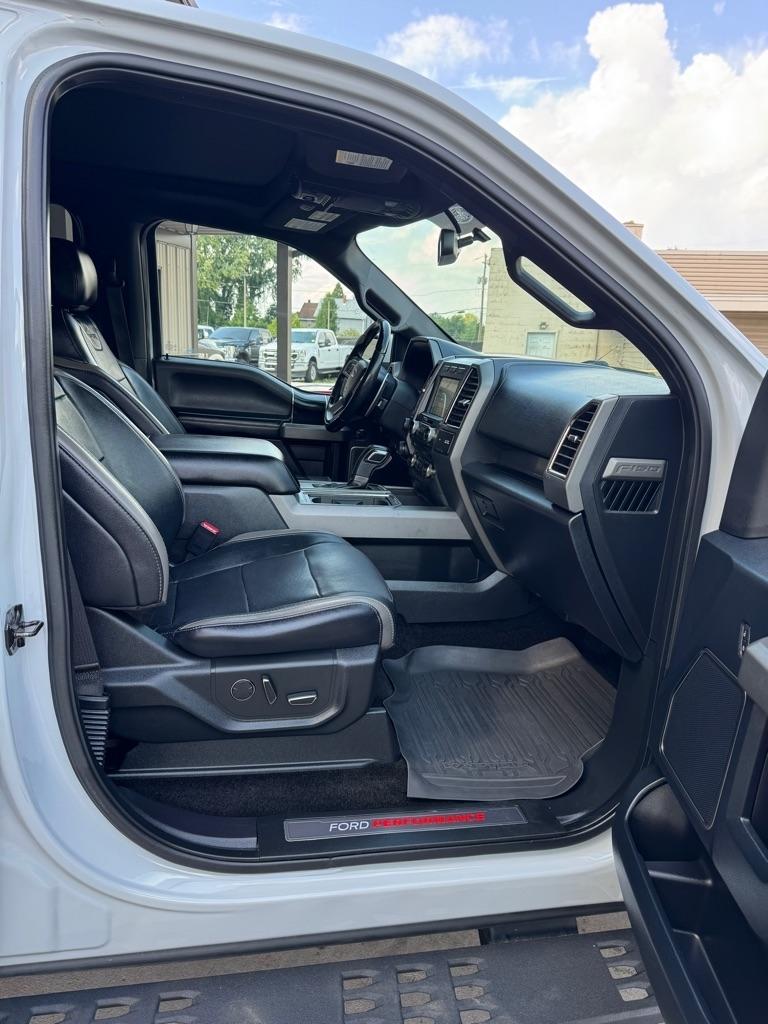 Ford F-150 Raptor SuperCrew 4WD 2017