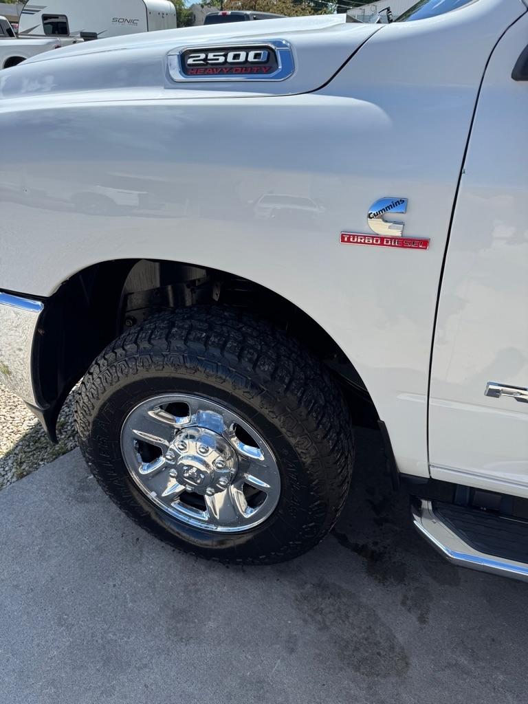 RAM 2500 Tradesman Crew Cab SWB 4WD 2021