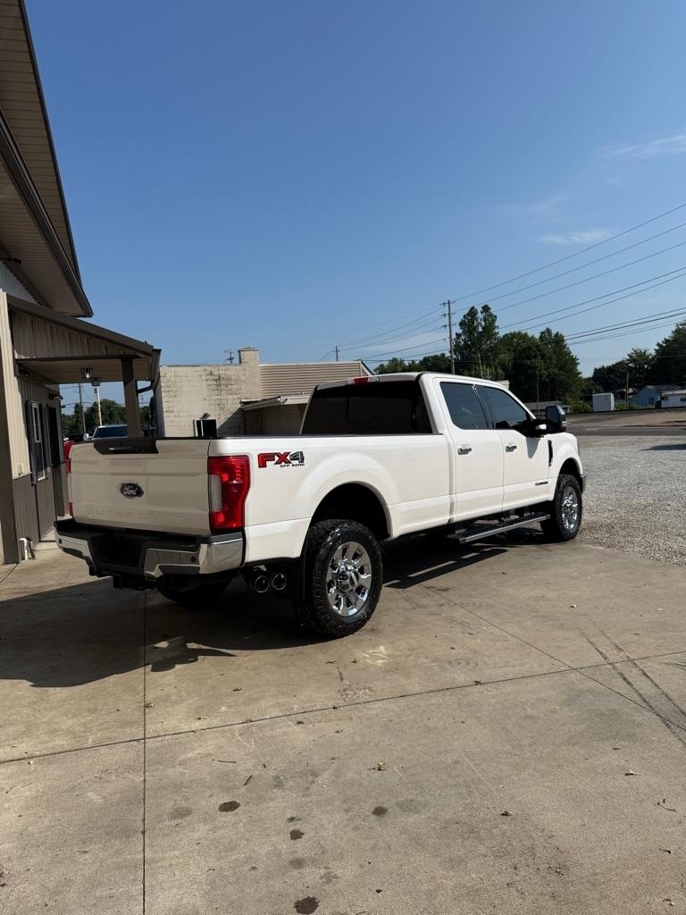 Ford F-350 SD King Ranch Crew Cab 4WD 2017