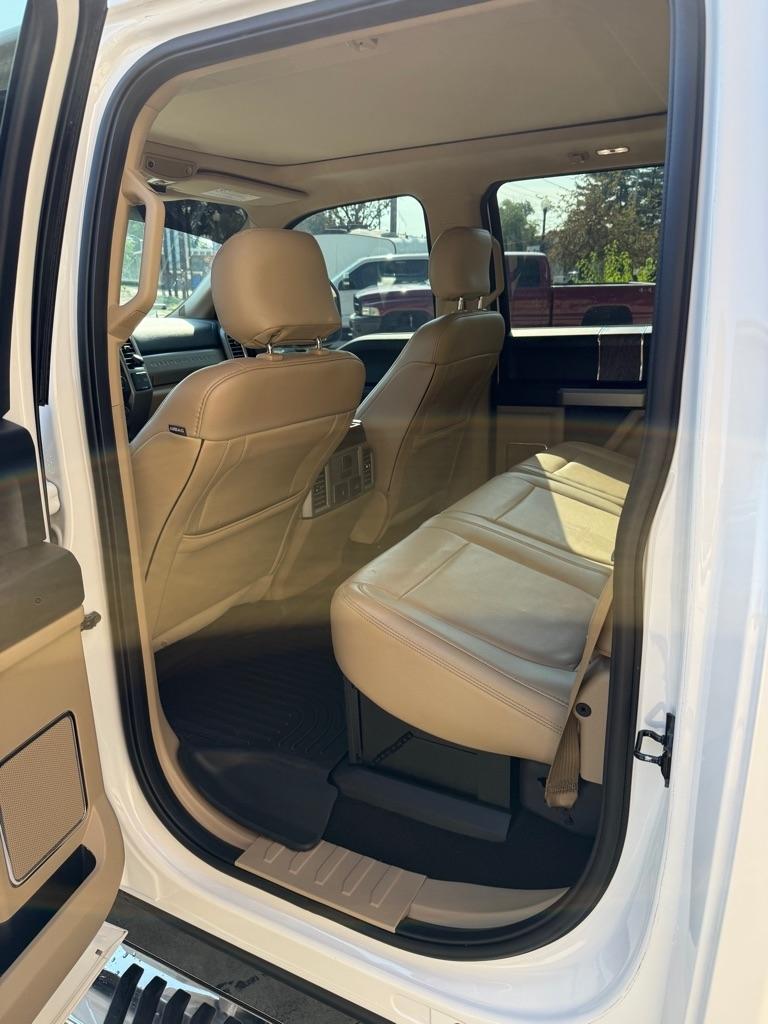 Ford F-350 SD King Ranch Crew Cab 4WD 2017