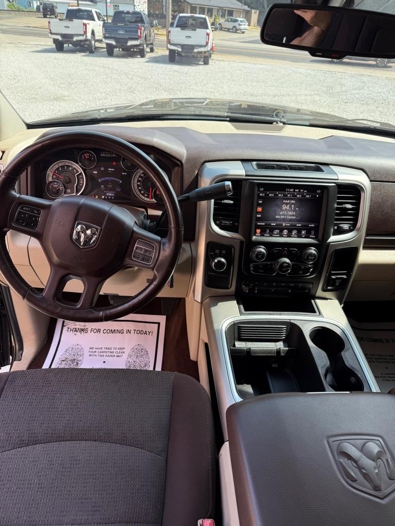 RAM 3500 SLT Crew Cab SWB 4WD 2017