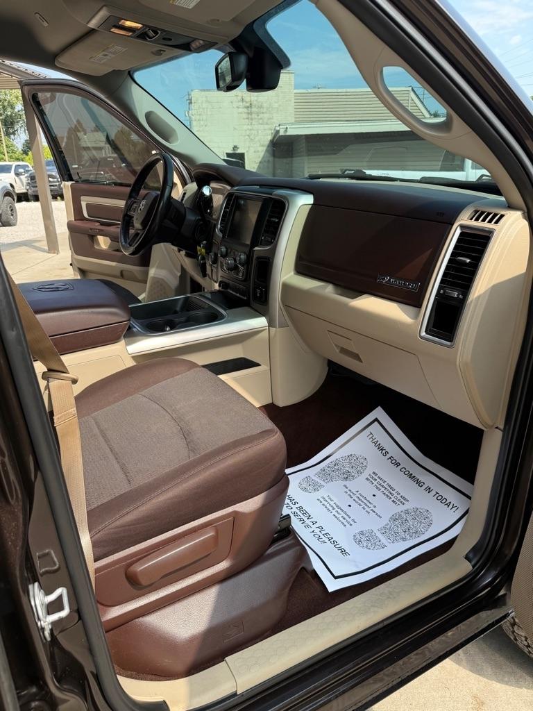 RAM 3500 SLT Crew Cab SWB 4WD 2017