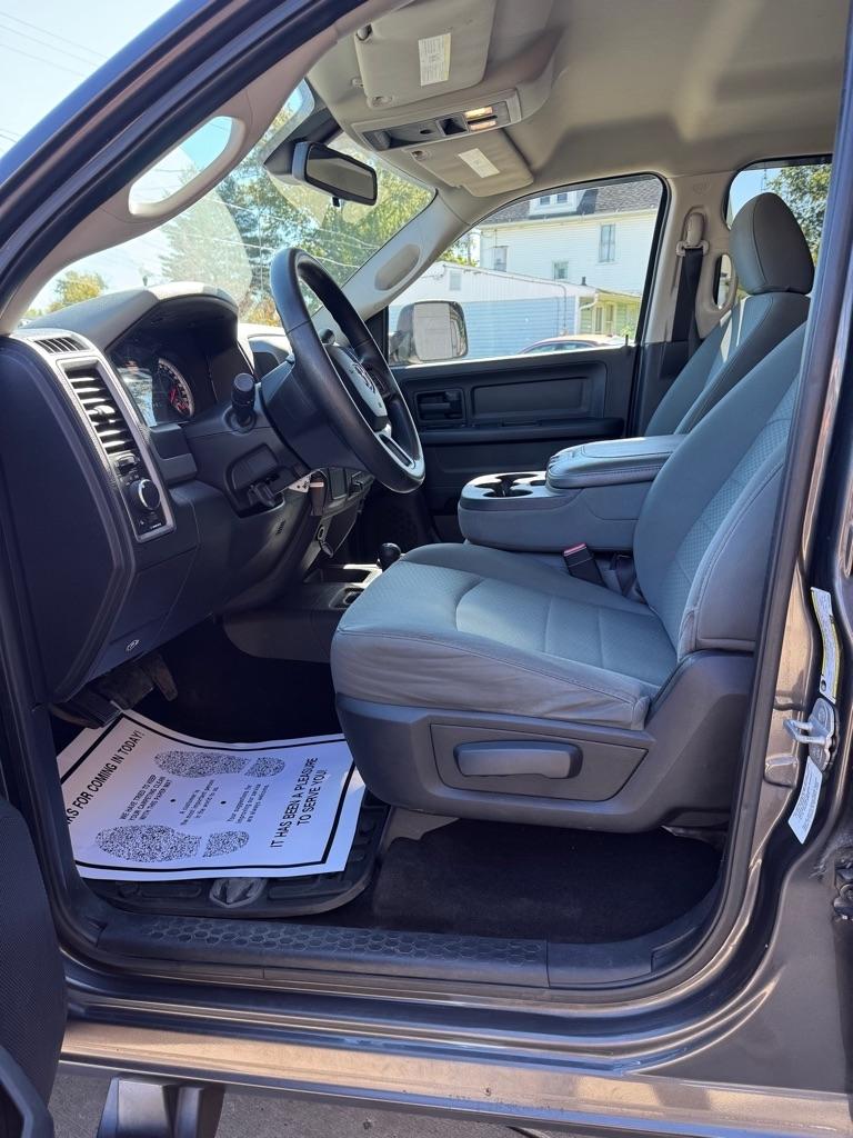 RAM 2500 ST Crew Cab SWB 4WD 2014