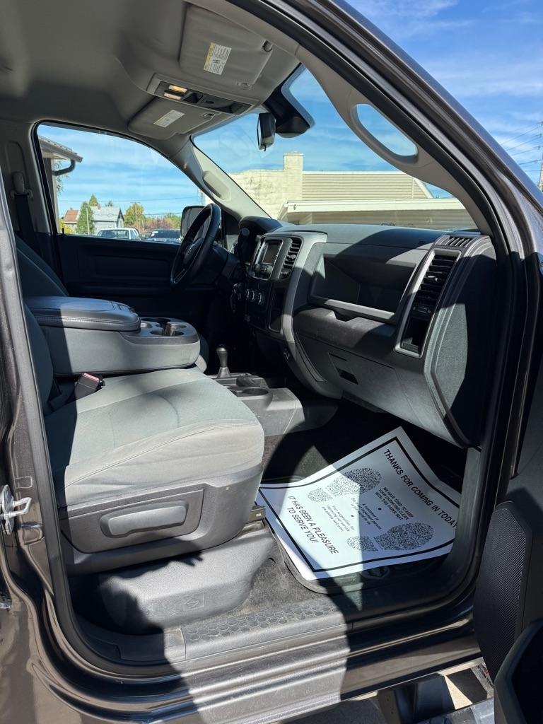 RAM 2500 ST Crew Cab SWB 4WD 2014