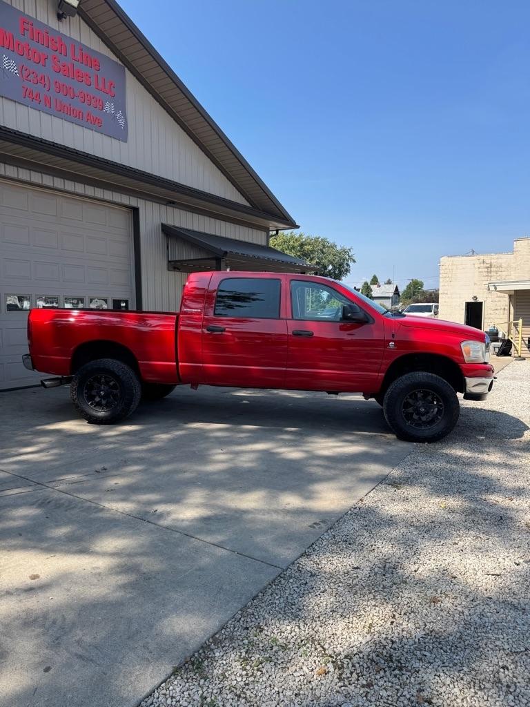Dodge Ram 2500 Laramie Mega Cab 4WD 2006