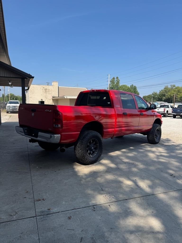 Dodge Ram 2500 Laramie Mega Cab 4WD 2006