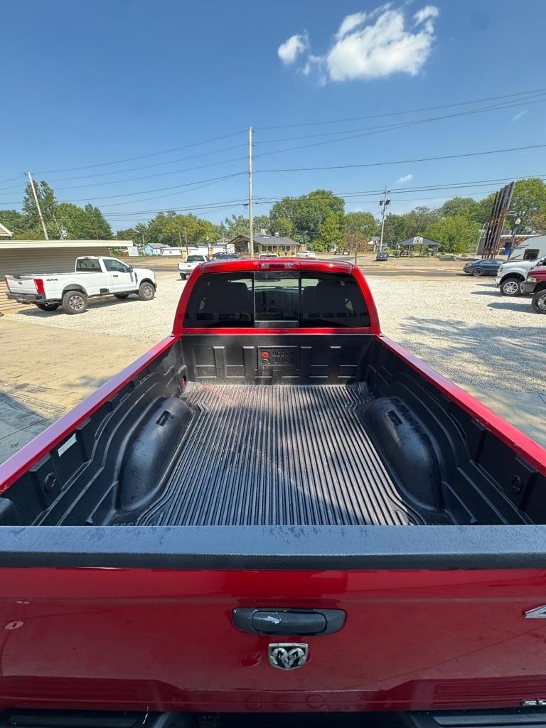 Dodge Ram 2500 Laramie Mega Cab 4WD 2006