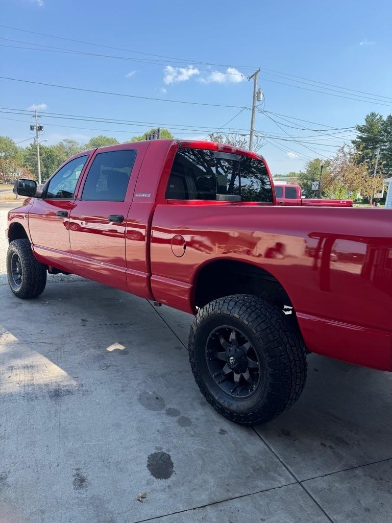 Dodge Ram 2500 Laramie Mega Cab 4WD 2006