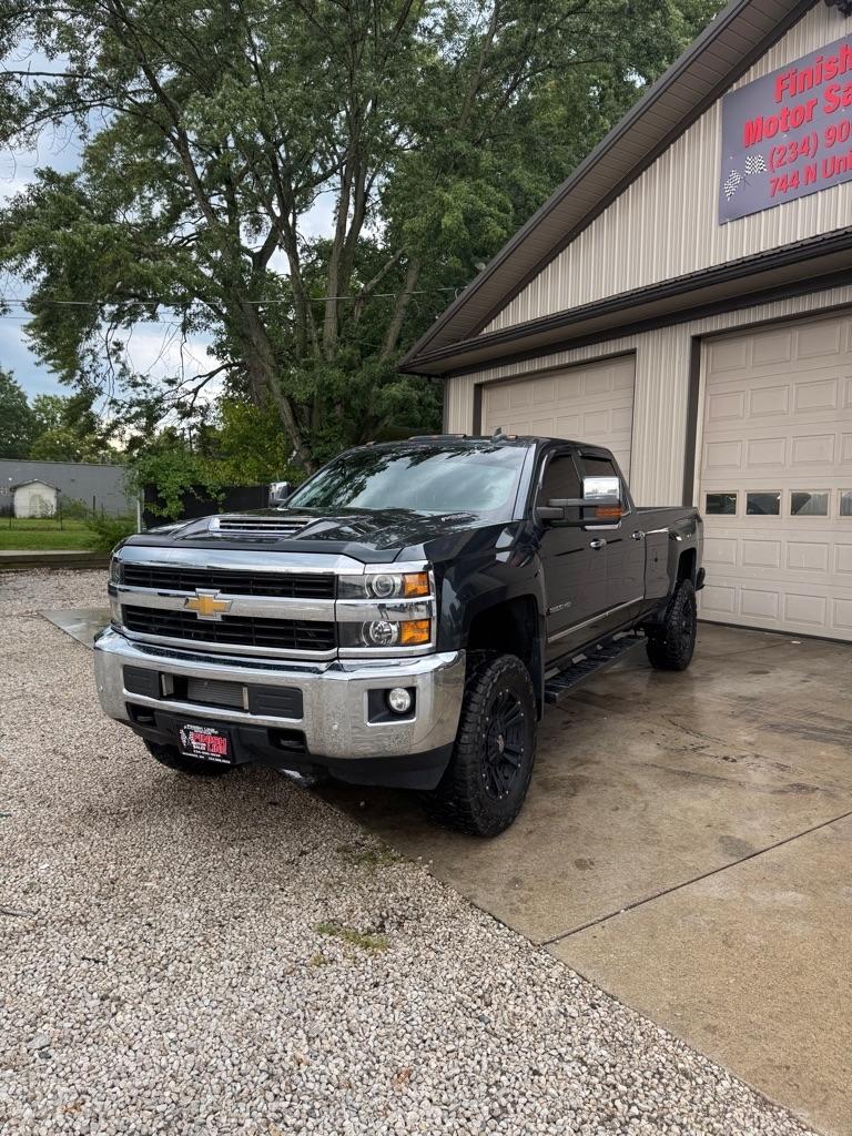Chevrolet Silverado 3500HD LTZ Crew Cab 4WD 2017