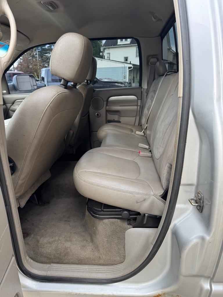Dodge Ram 3500 ST Quad Cab Long Bed 4WD 2005