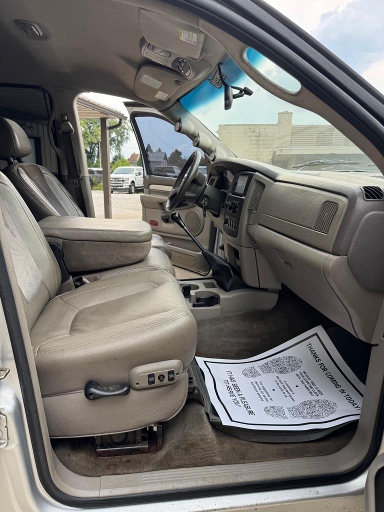 Dodge Ram 3500 ST Quad Cab Long Bed 4WD 2005