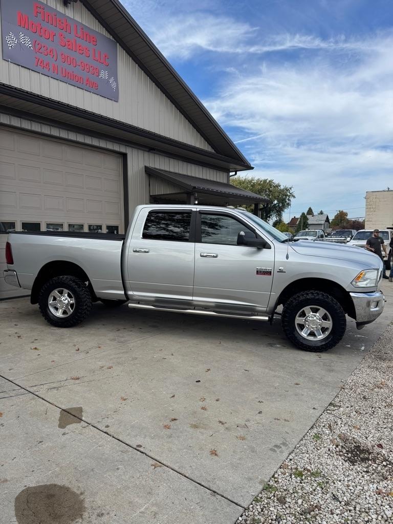 Dodge 2500 SLT Crew Cab SWB 4WD 2012