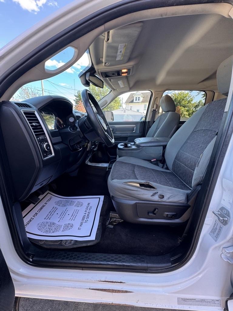 RAM 3500 SLT Crew Cab LWB 4WD DRW 2016