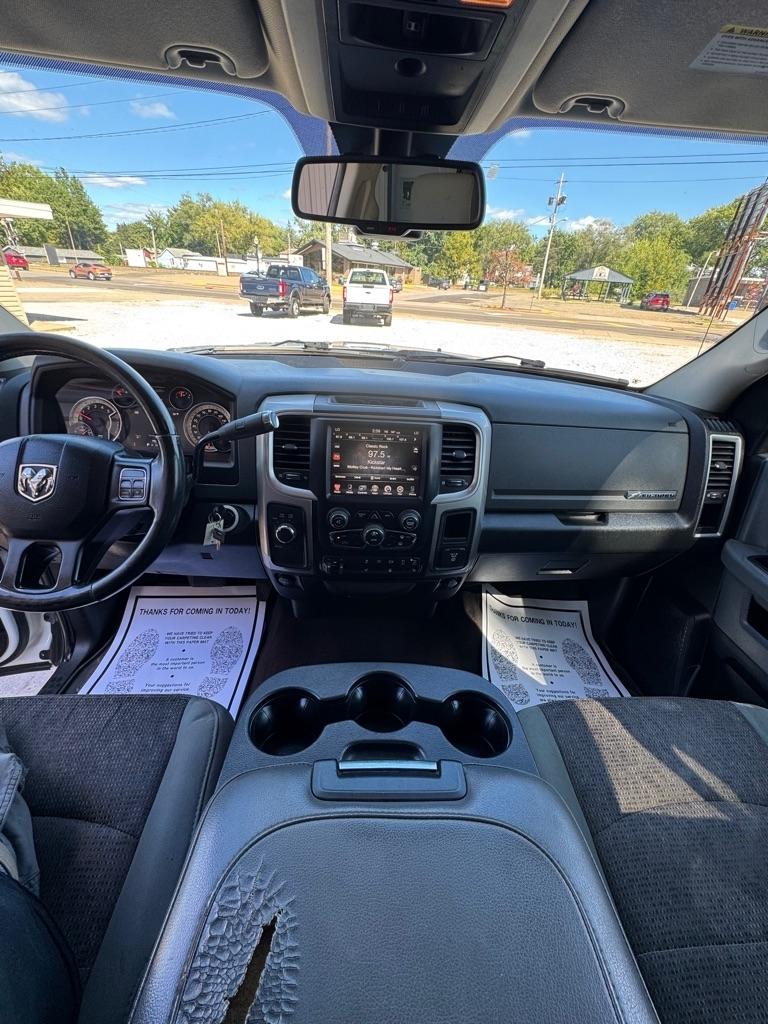 RAM 3500 SLT Crew Cab LWB 4WD DRW 2016