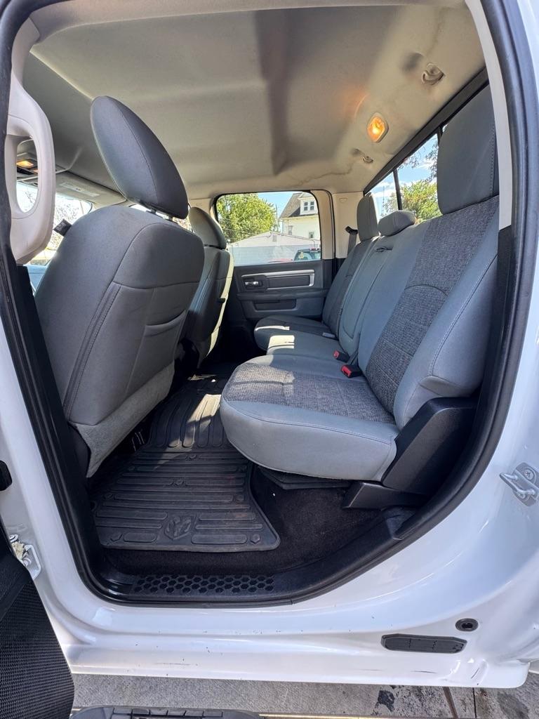RAM 3500 SLT Crew Cab LWB 4WD DRW 2016
