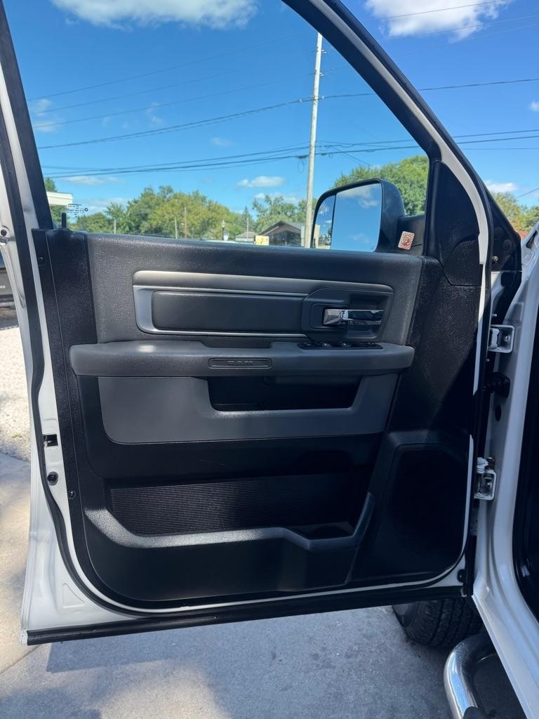 RAM 3500 SLT Crew Cab LWB 4WD DRW 2016