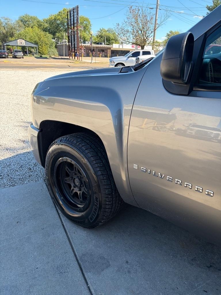 Chevrolet Silverado 1500 Work Truck Ext. Cab Short Box 4WD 2007