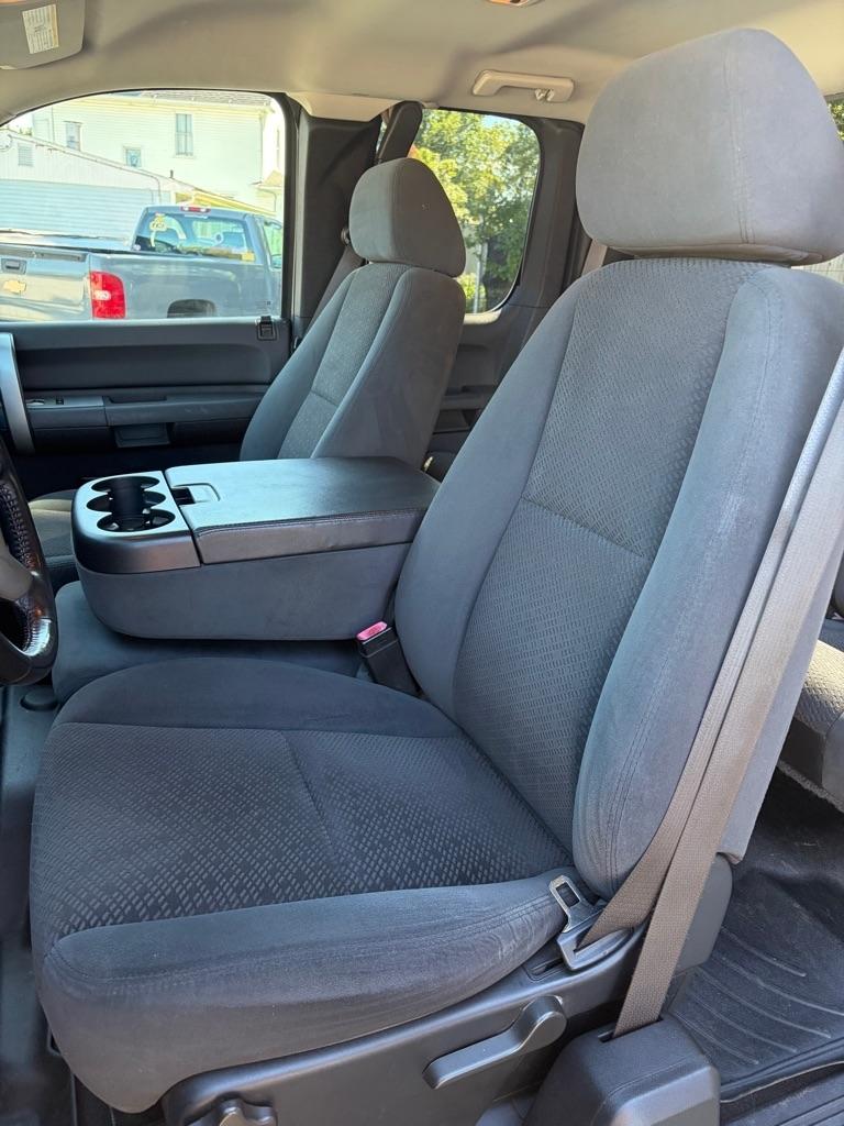 Chevrolet Silverado 1500 Work Truck Ext. Cab Short Box 4WD 2007