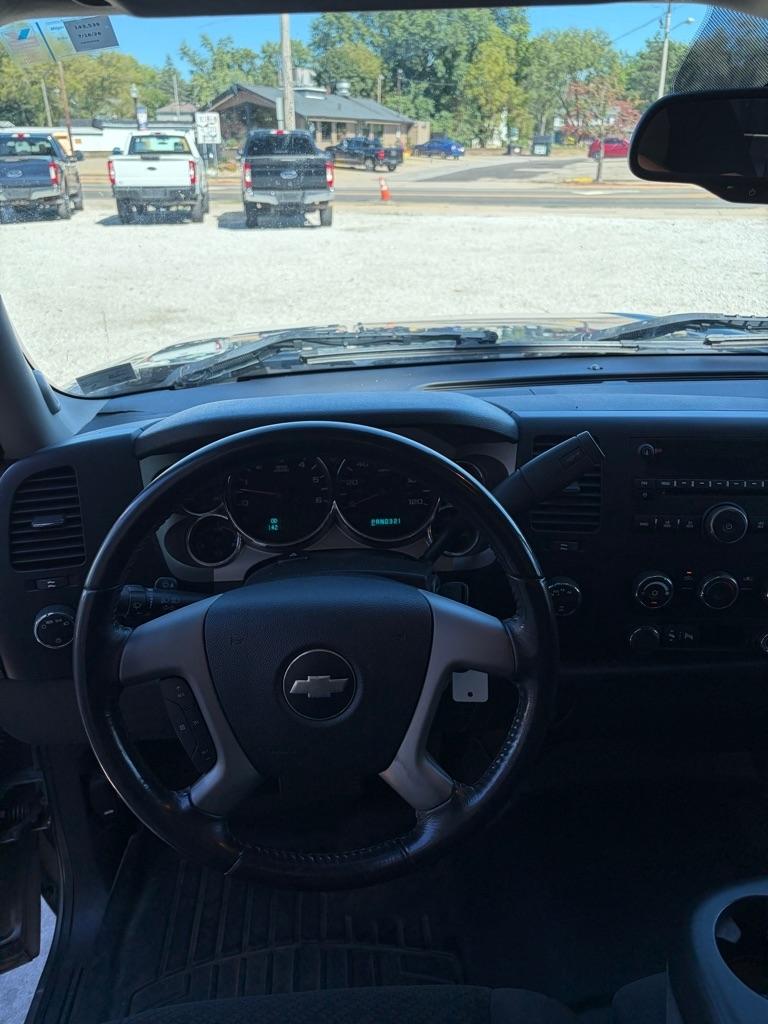 Chevrolet Silverado 1500 Work Truck Ext. Cab Short Box 4WD 2007