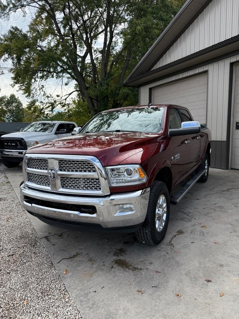 RAM 2500 Laramie Crew Cab SWB 4WD 2016