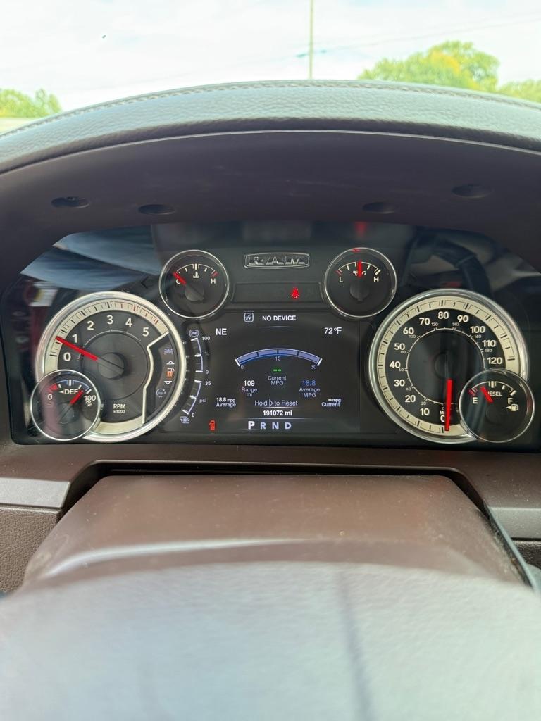 RAM 2500 Laramie Crew Cab SWB 4WD 2016